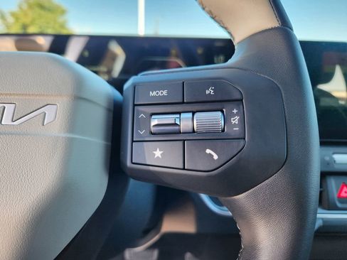 New 2025 Kia K4 GT-Line w/ GT-Line Sunroof Package image 16