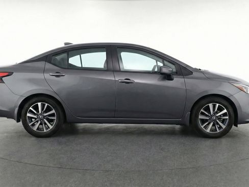 Used 2025 Nissan Versa SV image 11