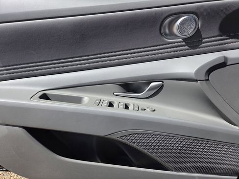 New 2026 Hyundai Elantra SEL Sport image 14