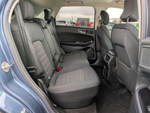 Used 2018 Ford Edge SEL w/ Ford Safe & Smart Package image 29