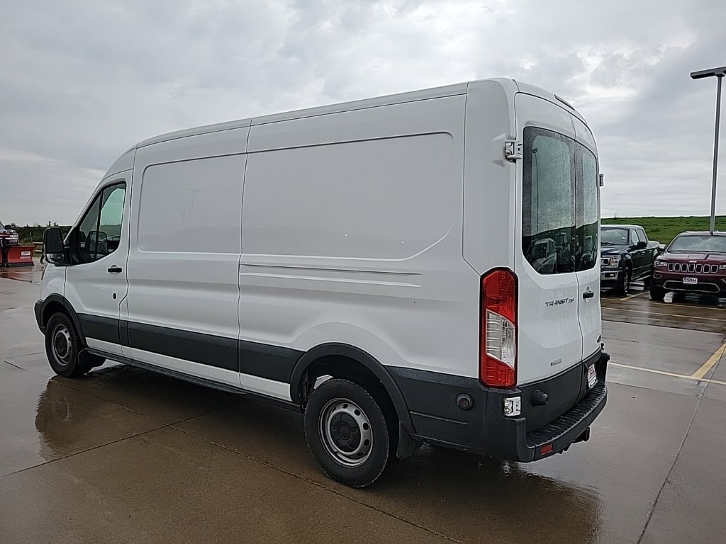 Used 2016 Ford Transit 250 148 Medium Roof RWD image 5