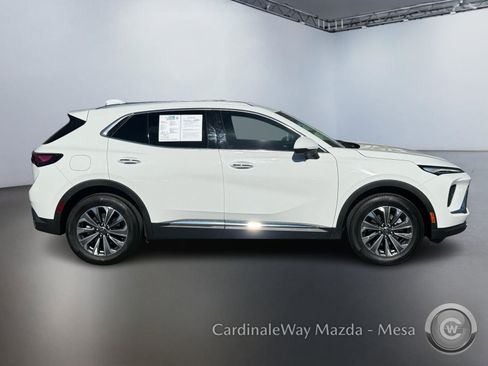 Used 2025 Buick Envision Preferred image 3