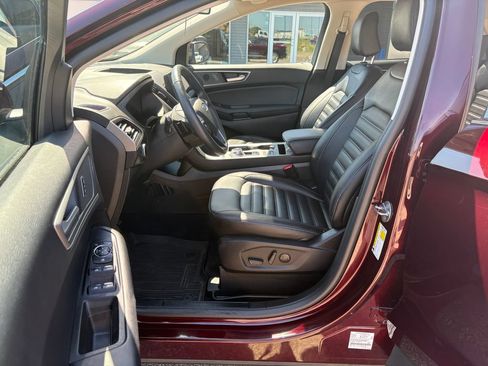 Used 2024 Ford Edge SEL w/ Convenience Package AWD/4WD image 9