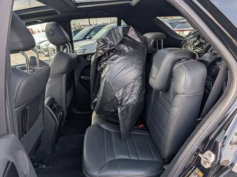 Used 2015 Mercedes-Benz ML 63 AMG 4MATIC image 13