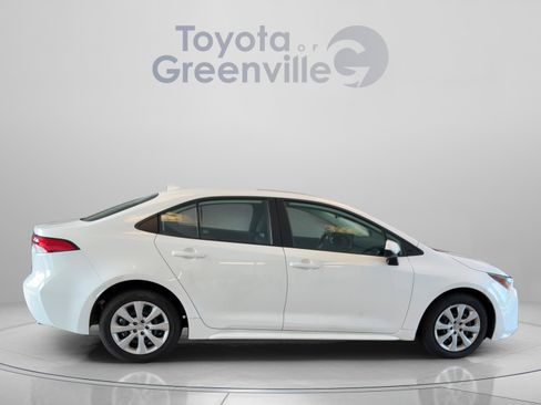 Used 2024 Toyota Corolla LE FWD image 7