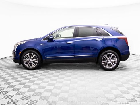 New 2026 Cadillac XT5 Premium Luxury image 2