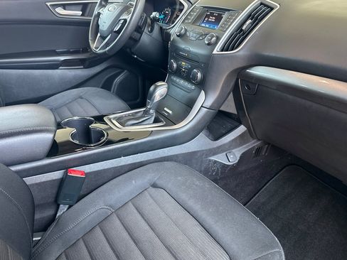 Used 2017 Ford Edge SEL FWD image 33