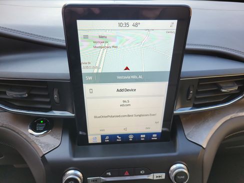 Used 2020 Ford Explorer Platinum w/ Premium Technology Package image 18