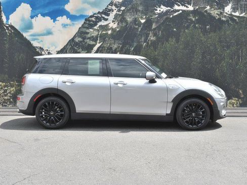 Used 2024 MINI Cooper Clubman S FWD image 2