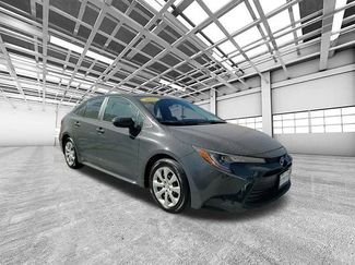 Certified 2025 Toyota Corolla LE video 1