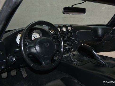 Used 1999 Dodge Viper RT/10 image 9