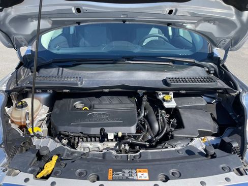 Used 2018 Ford Escape SE FWD image 33