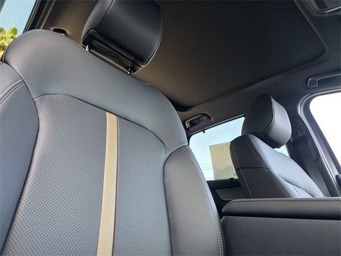 New 2026 MAZDA CX-90 Plug-In Hybrid w/ Premium Plus image 18