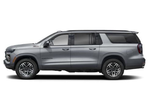Used 2025 Chevrolet Suburban Z71 AWD/4WD image 6