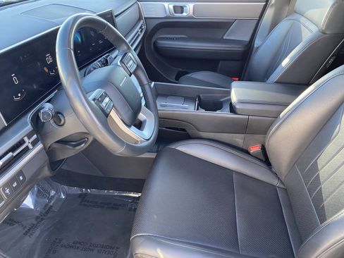 Used 2024 Hyundai Santa Fe SEL image 16