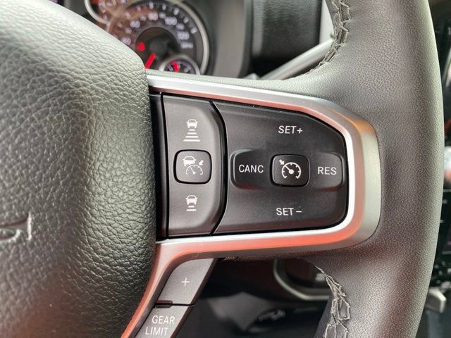 Used 2025 RAM 2500 Big Horn AWD/4WD image 20