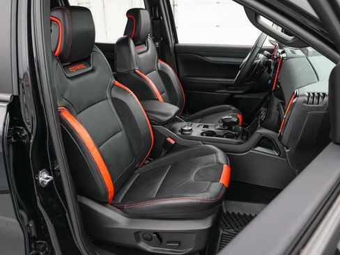 Certified 2024 Ford Ranger Raptor AWD/4WD image 35