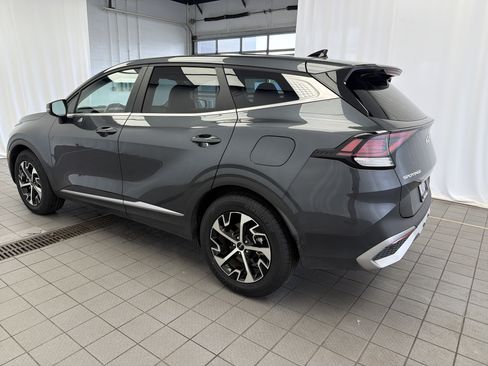 Used 2024 Kia Sportage EX FWD image 6