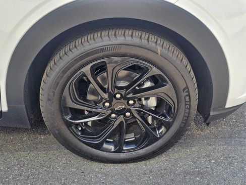 New 2027 Chevrolet Bolt RS FWD image 9