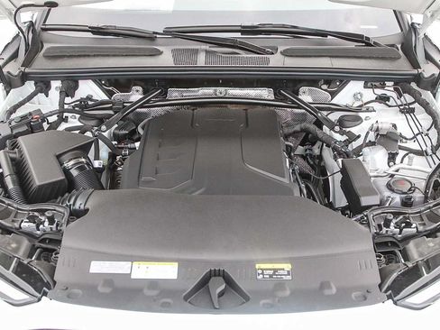Used 2025 Audi Q5 Premium w/ Convenience Package AWD/4WD image 28