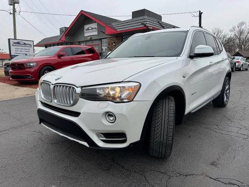 Used 2015 BMW X3 xDrive28i AWD/4WD image 3