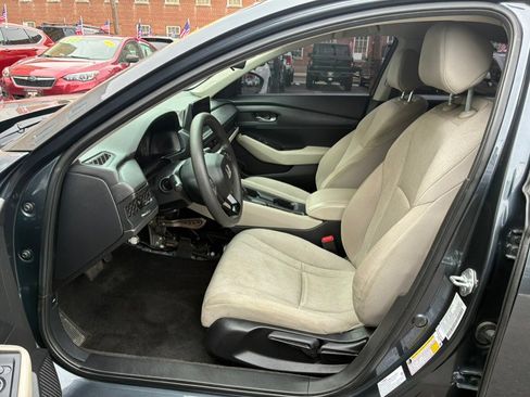Used 2023 Honda Accord LX image 22