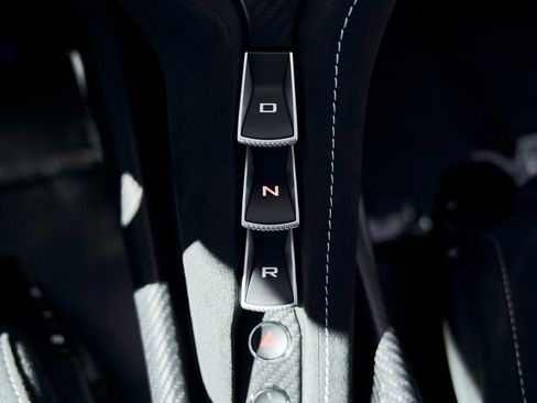 Used 2021 McLaren 765LT image 59