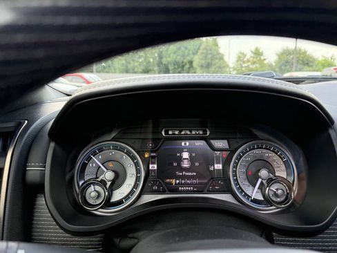 Used 2019 RAM 1500 Limited AWD/4WD image 32