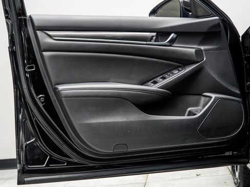 Used 2021 Honda Accord Sport image 28