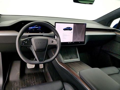 Used 2024 Tesla Model X AWD/4WD image 12