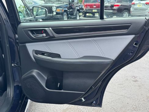 Used 2018 Subaru Legacy 2.5i Sport AWD/4WD image 17