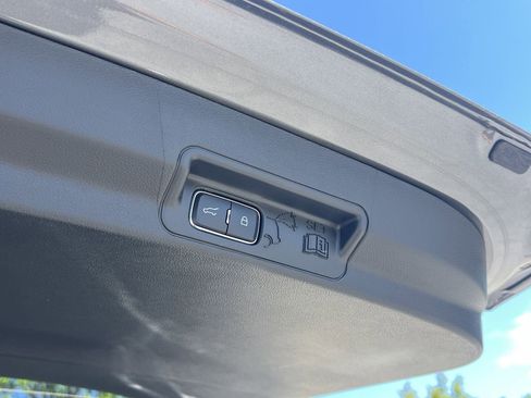 New 2026 Ford Explorer ST-Line RWD image 21
