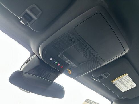 Certified 2025 Chevrolet Equinox LT image 14