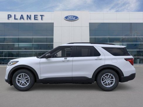 New 2026 Ford Explorer Active w/ Active Comfort Package RWD image 3