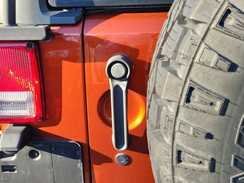 Used 2014 Jeep Wrangler Willys Wheeler image 17