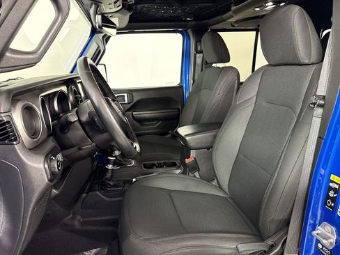 Used 2021 Jeep Gladiator Sport image 5