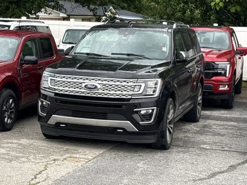 Used 2021 Ford Expedition Platinum AWD/4WD image 3