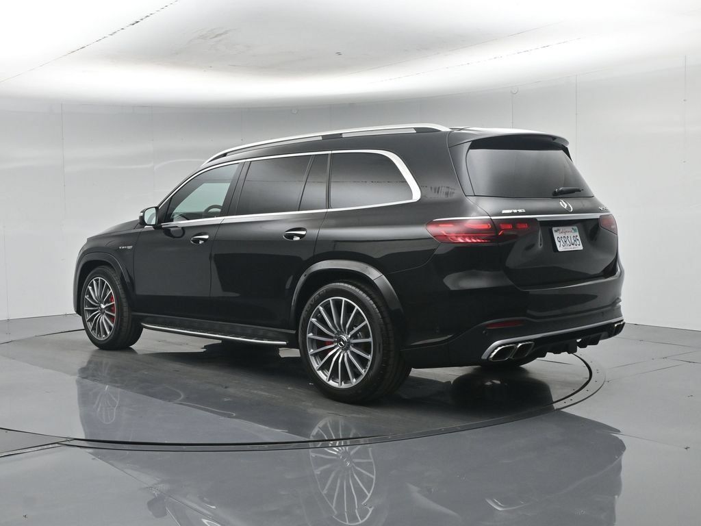 Used 2025 Mercedes-Benz GLS 63 AMG 4MATIC image 5