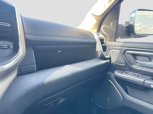 Used 2021 RAM 1500 Laramie AWD/4WD image 27