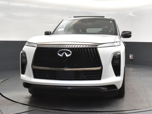 New 2026 INFINITI QX80 Autograph w/ Premium Cargo Package image 10