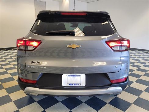 Used 2023 Chevrolet TrailBlazer LT image 6