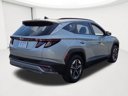 Used 2025 Hyundai Tucson SEL AWD/4WD image 4