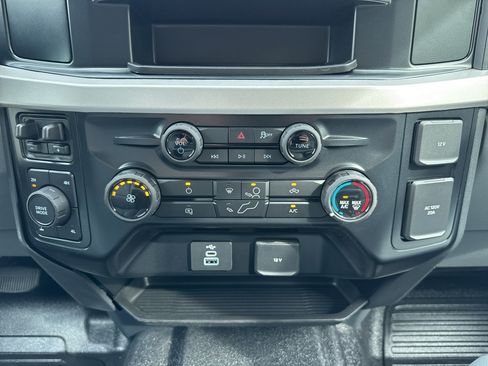 New 2026 Ford F250 XL w/ FX4 Off-Road Package AWD/4WD image 20