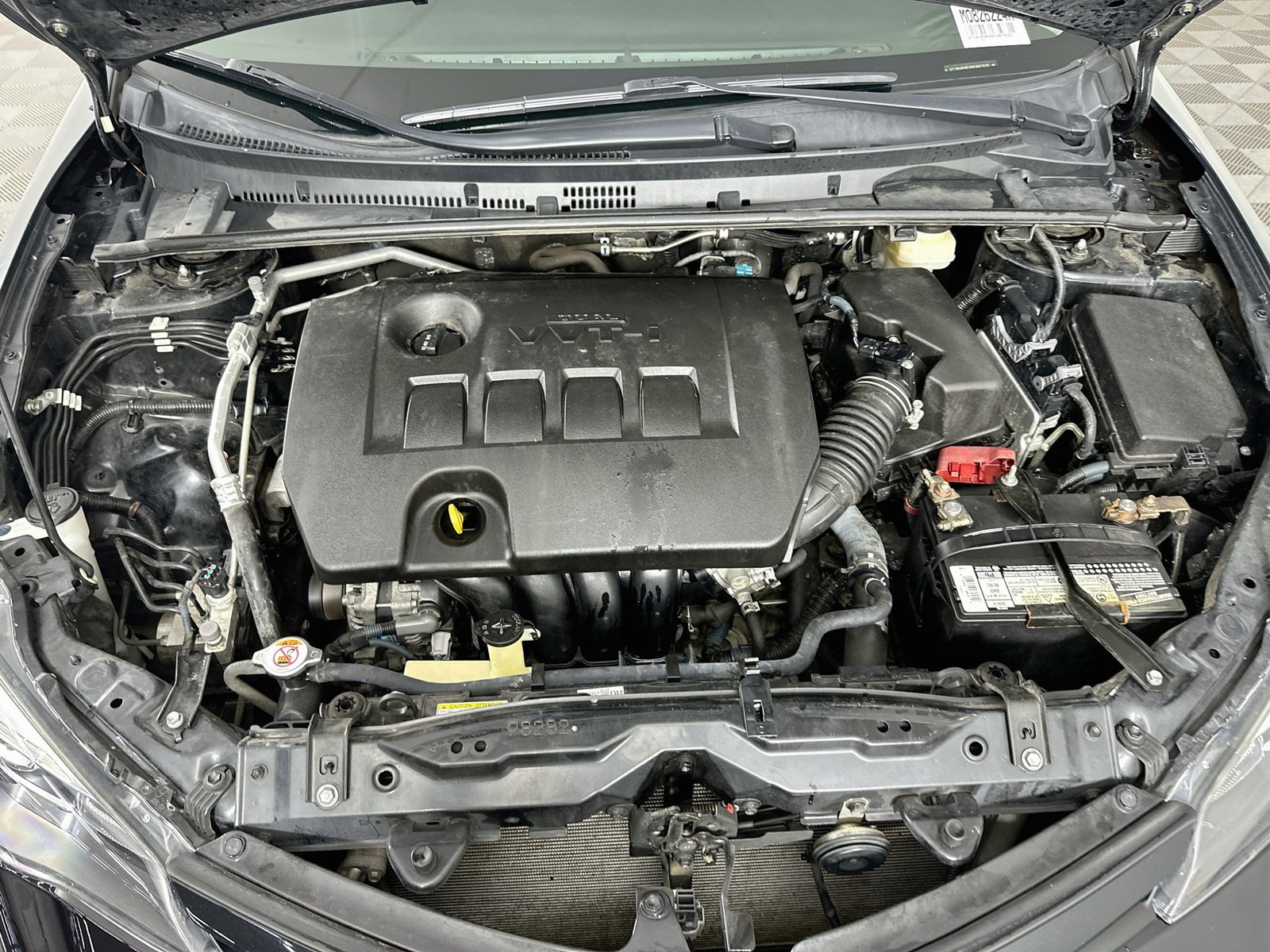 Used 2017 Toyota Corolla SE FWD image 27