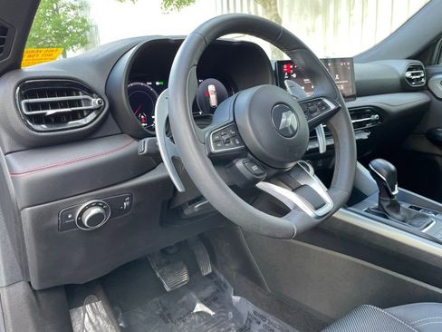 Used 2024 Dodge Hornet R/T image 10