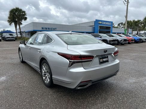 Used 2019 Lexus LS 500 w/ Accessory Package (Z2) RWD image 14