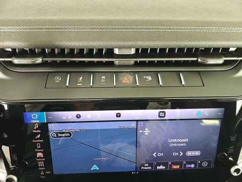 New 2026 Jeep Grand Cherokee Limited image 19