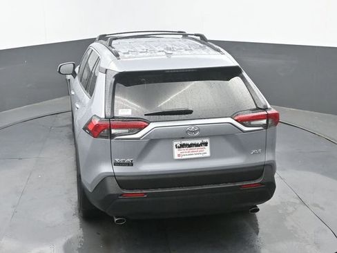Used 2025 Toyota RAV4 XLE FWD image 29