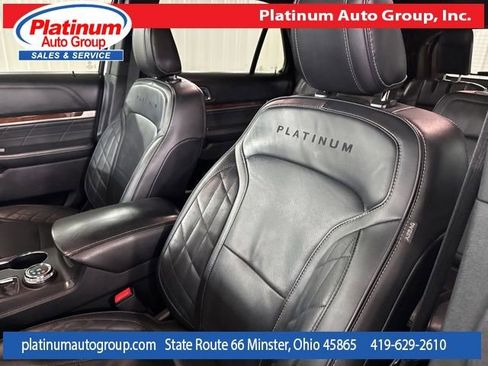 Used 2019 Ford Explorer Platinum image 11
