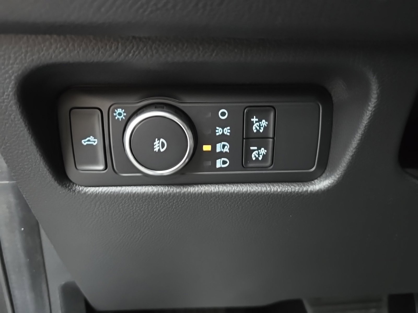 New 2026 Ford Ranger XLT w/ Technology Package AWD/4WD image 16